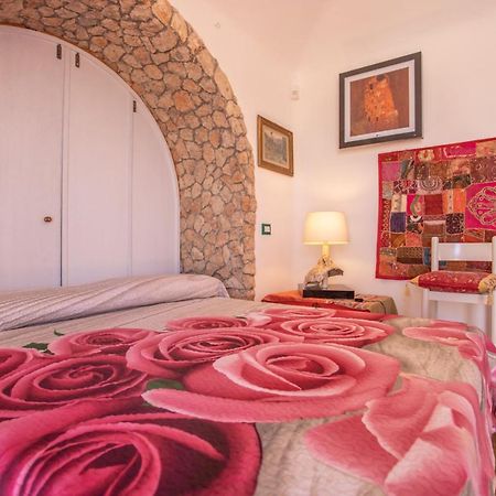 La Gariga Hotel Лампедуза Екстериор снимка